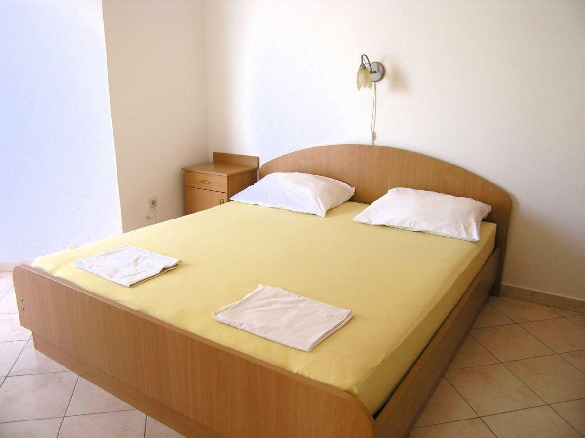 Apartman Juric Apartment Đảo Krk Ngoại thất bức ảnh