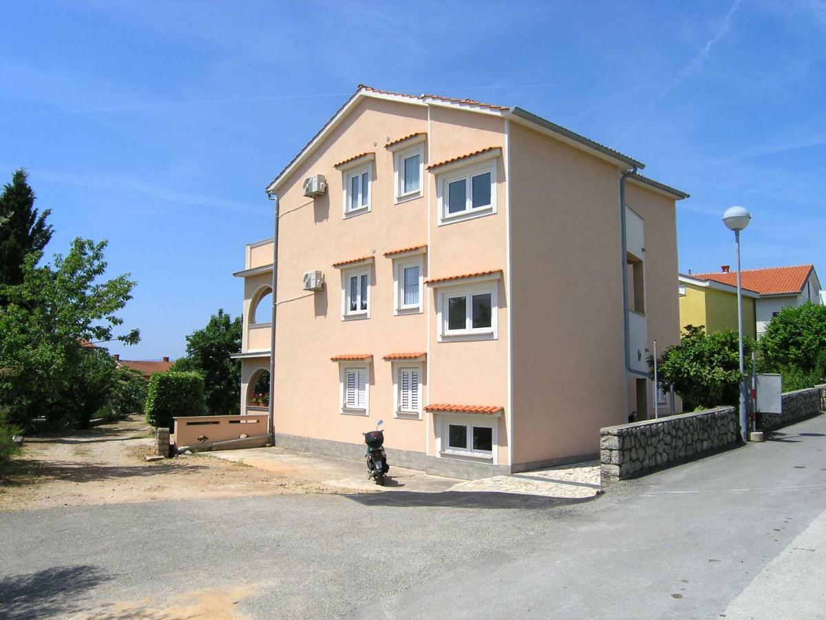 Apartman Juric Apartment Đảo Krk Ngoại thất bức ảnh