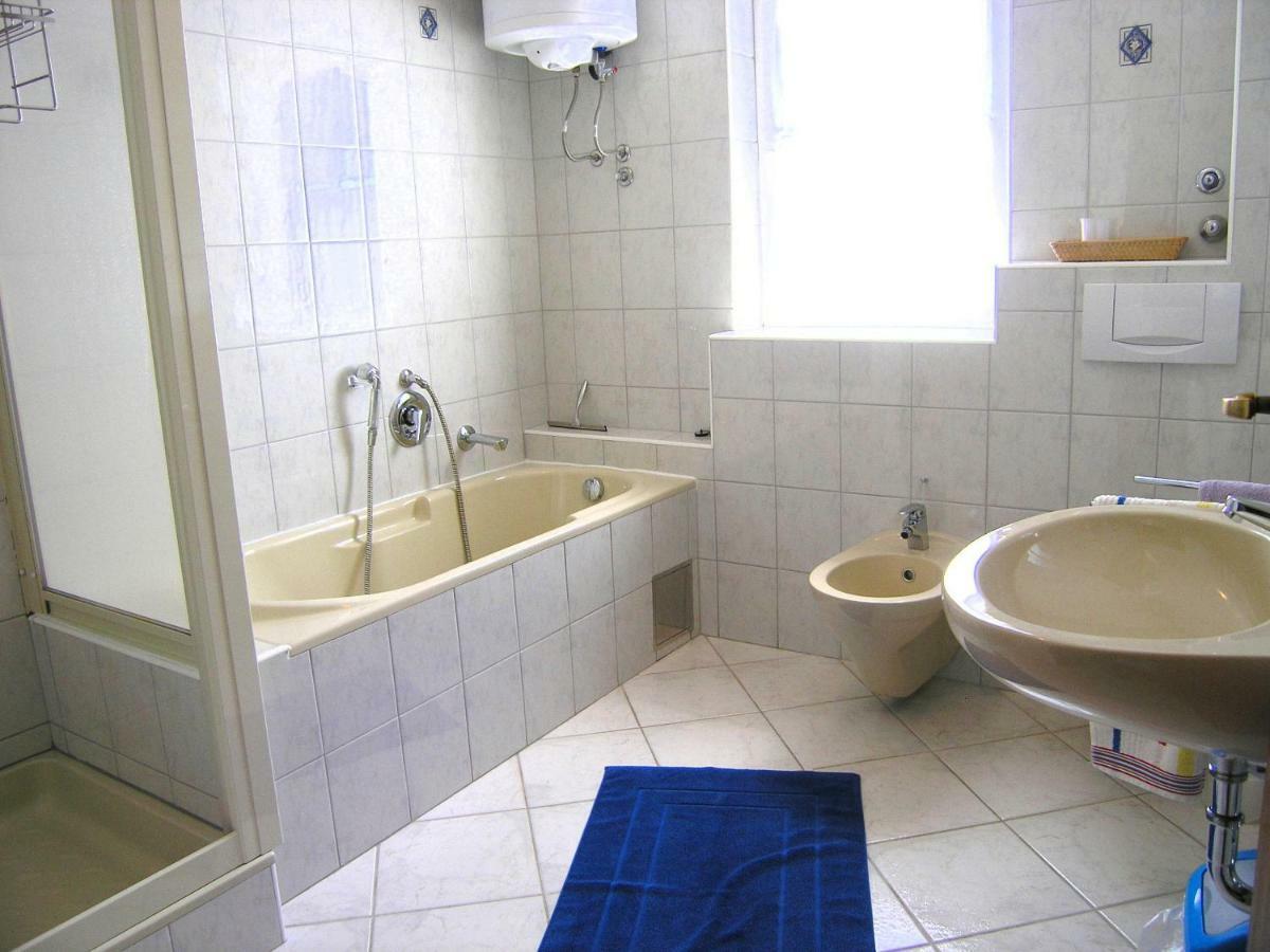 Apartman Juric Apartment Đảo Krk Ngoại thất bức ảnh