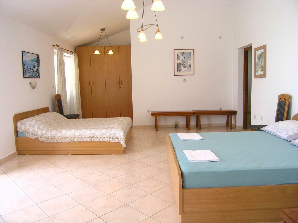 Apartman Juric Apartment Đảo Krk Ngoại thất bức ảnh